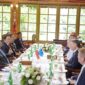 Menteri Pertahanan RI Prabowo Subianto menerima kunjungan Wakil Perdana Menteri yang sekaligus menjabat sebagai Menteri Pertahanan Australia, Richard Marles di kantor Kemhan RI,. (Dok. Tim Media Prabowo)