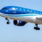Pesawat Azerbaijan Airlines. (Insstagram.com @azerbaijanairlines)