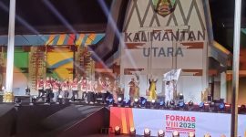 Foto : Panggung Penutupan FORNAS VIII Dihentak Slank dan Artis Top. (Doc.Ist)