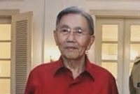 Kwik Kian Gie, ekonom independen yang dikenal tajam dalam mengkritik kebijakan pro-oligarki dan utang luar negeri.  (Instagram.com @sandiuno)