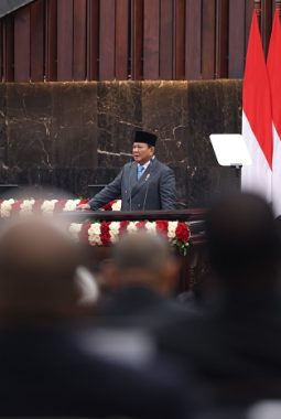 Prabowo Amankan Pasokan Beras dengan Izin Khusus untuk Penggilingan Skala Besar